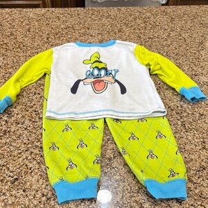 Disney Goofy Pajamas - White, Yellow, and Blue